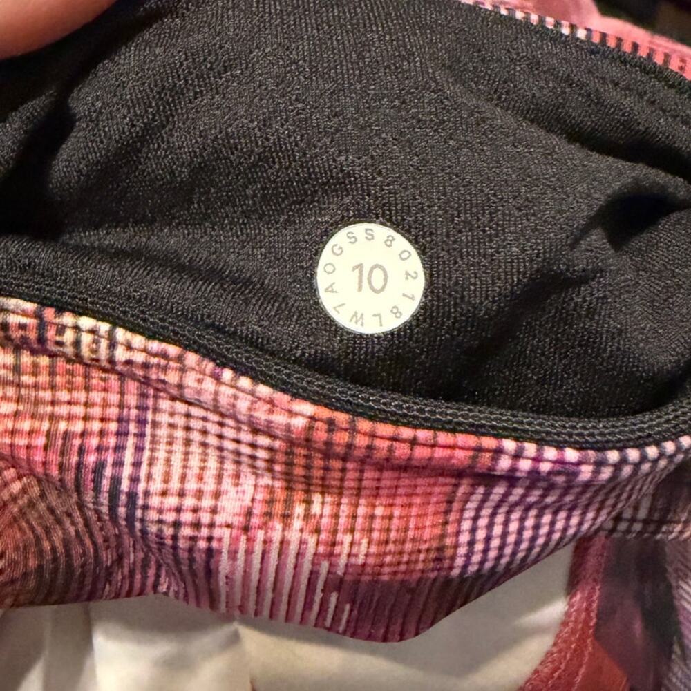 Lululemon On Pace Short Sun Dazed Multi Print Running Shorts - Picture 8 of 8